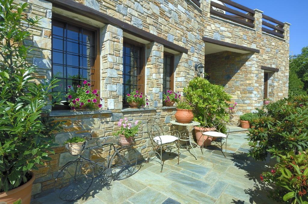 Guesthouse Iris Tsagarada Exterior photo