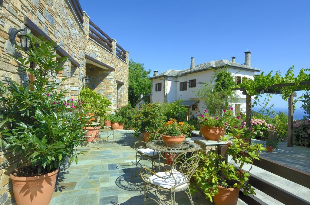 Guesthouse Iris Tsagarada Exterior photo